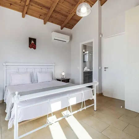 Villa Anna Lefkas